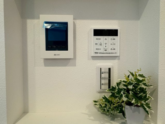 上福岡　新築一戸建ての防犯設備|モニター付きインターホン、給湯設備