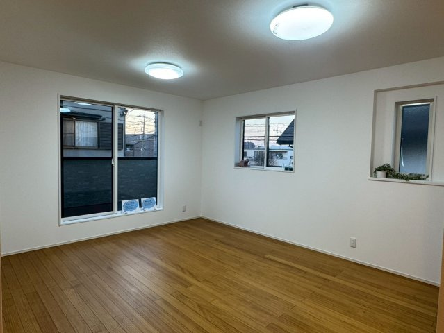 上福岡　新築一戸建ての居間・リビング|おしゃれなリビングです