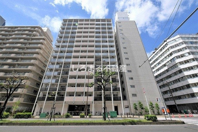 ＵＲＢＡＮ　ＦＬＡＴＳ中之島の外観
