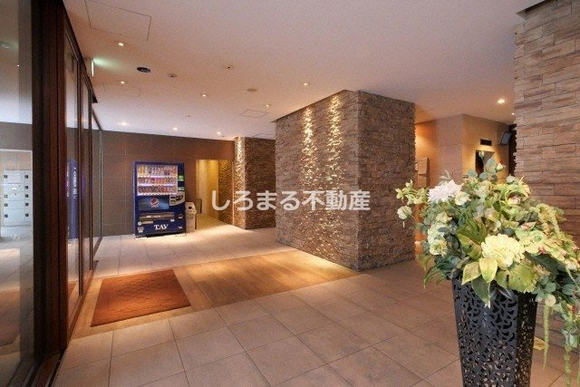 ＵＲＢＡＮ　ＦＬＡＴＳ中之島のロビー