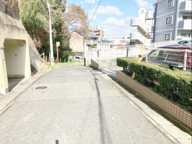 東峰マンション香住ヶ丘のその他|前面道路