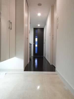 【玄関】 | エスリード長堀タワー