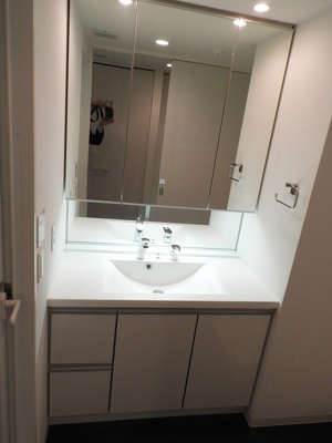 【洗面所】 | エスリード長堀タワー