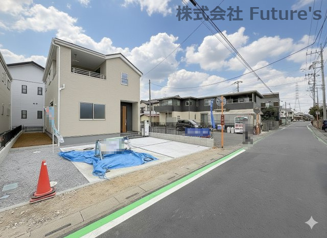 三郷市彦糸1丁目　新築戸建　全5棟　1号棟の前面道路含む現地写真|前面道路含む現地写真です。