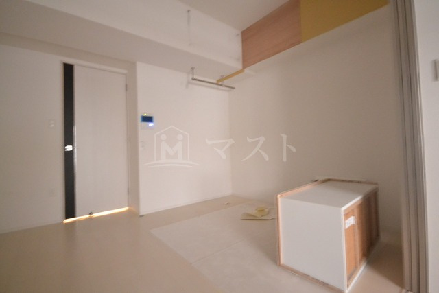 大阪市中央区粉川町の賃貸マンションの内装