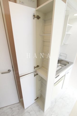 三ツ沢シャトルーの杜の玄関