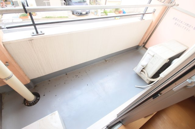 【バルコニー】