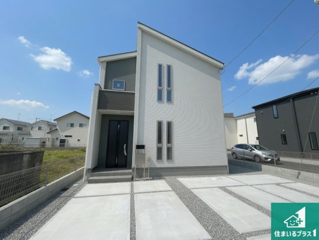 ★29(土)30(日)現地見学可能！★栗東市上鈎　全4邸の外観|安心の10年保証！外観を美しく保ち、雨水で汚れを落とします！気になることがありましたら、お気軽にお問い合わせください！