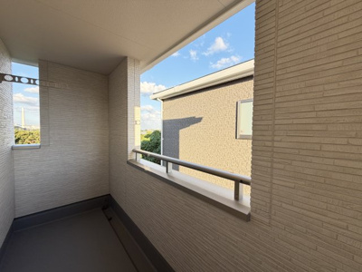 【バルコニー】 | うるま市田場（全4棟）3号棟 | 3号棟　インナーバルコニー♪