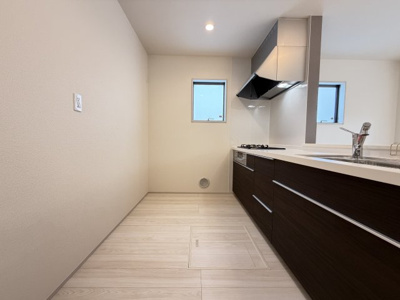 【キッチン】 | うるま市田場（全4棟）3号棟 | 3号棟　使いやすいシステムキッチン♪