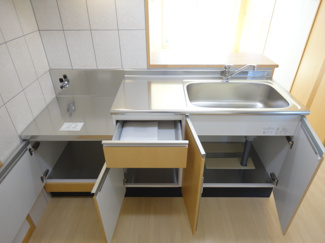 【収納】 | Ａｒｔ　Ｑｕｅｅｎ | キッチン収納（下部）