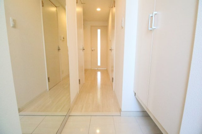 【玄関】 | W.O.B.UMEDA