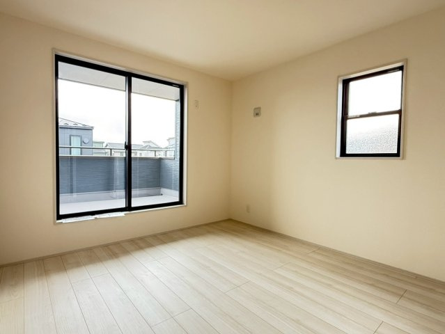 川越市寺尾第4期　新築一戸建て　2号棟の寝室|ゆとりの広さです