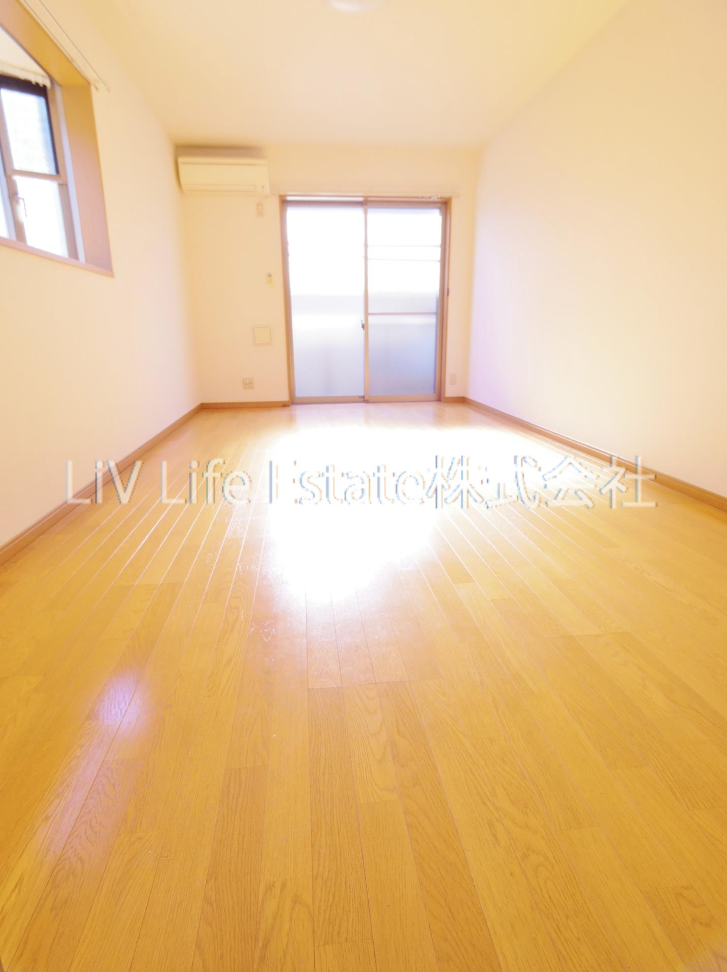 パークサイド仲原の居間・リビング