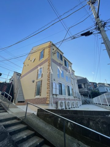 ユナイト横浜ブライトンのエントランス