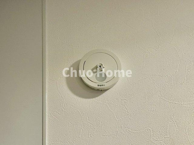 足立区佐野2丁目中古住宅の防犯設備|火災報知器