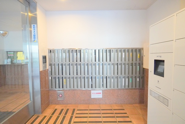 茅ヶ崎市西久保　グランドビュー茅ヶ崎5階のその他共用部分|ポスト置き場♪