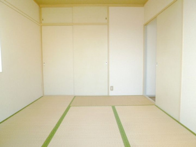 【和室】 | サンガーデン仲Ｃ | 和室がひろがる居住スペース