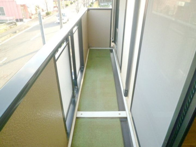 【バルコニー】 | サンガーデン仲Ｃ | バルコニーからの眺めを楽しみながら食事をしませんか