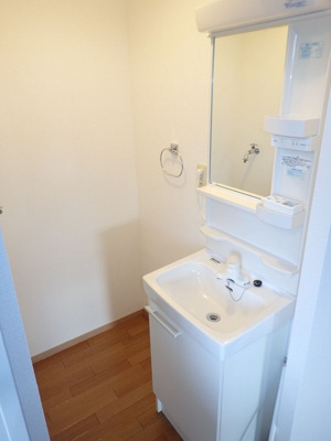 【洗面所】 | サンガーデン仲Ｃ | 広い洗面スペース