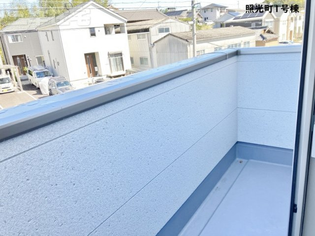 碧南市照光町のバルコニー|バルコニーがあると開放感が違います