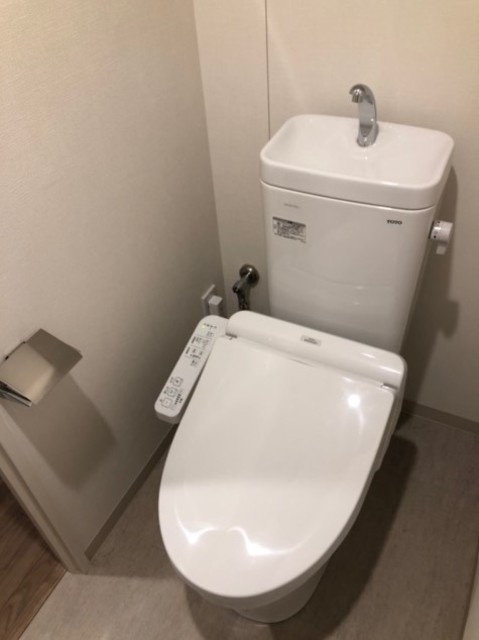 パークアクシス菊川ステーションイーストのトイレ|※写真は同タイプ住戸です。