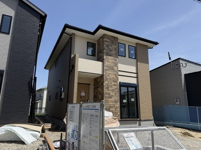 前原北２丁目　３棟の外観