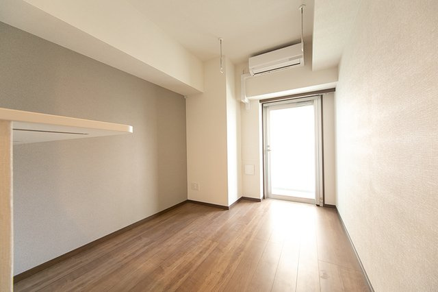 フィシオ飯田橋の居間・リビング|※写真は同タイプ住戸です。
