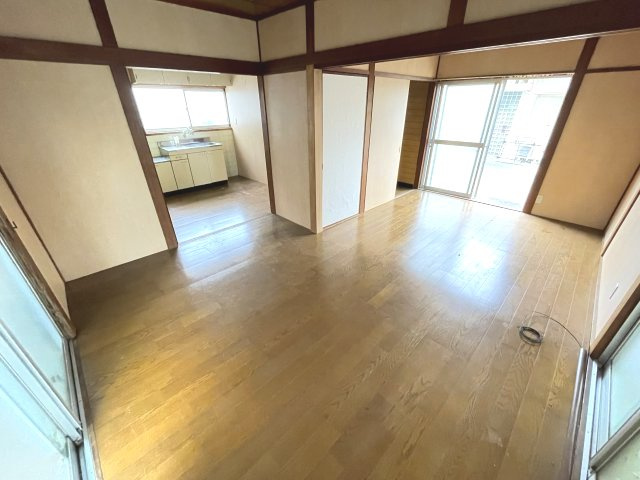 【居間・リビング】 | 使いやすい居間です