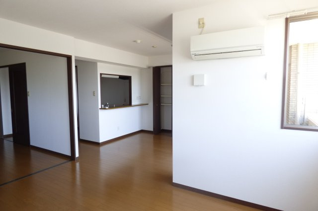 リジェールＢの居間・リビング