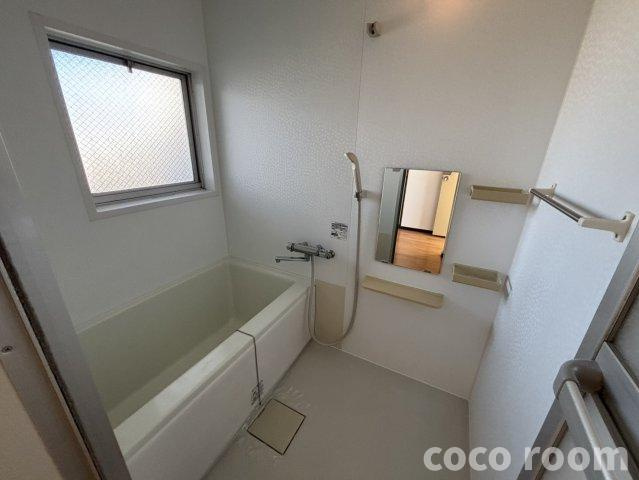 タウニィ多々良の浴室