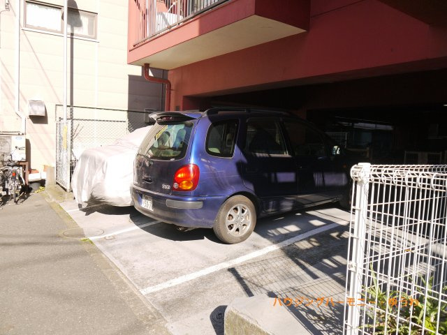【駐車場】 | 三田大山コーポ | 自走式の駐車場がありますので、車必須のかたには、安心です。