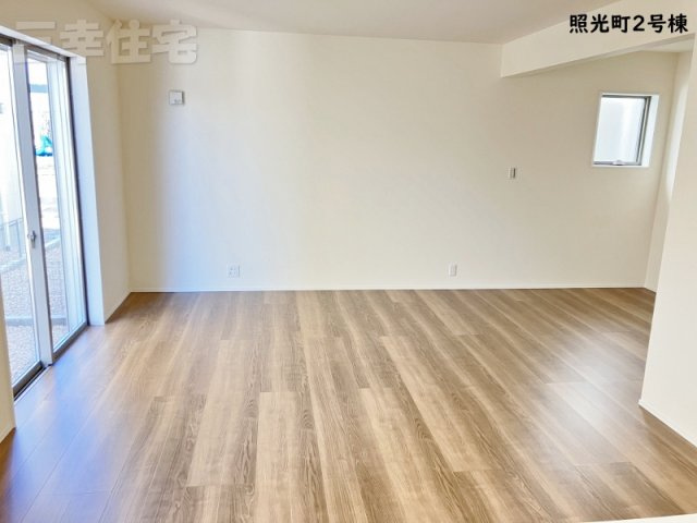 碧南市照光町の居間・リビング|リビングダニング15.75帖+フリースペース3帖
