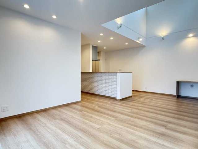 川越市大字寺尾　新築一戸建て　1号棟の居間・リビング|ゆったり過ごせるリビングです