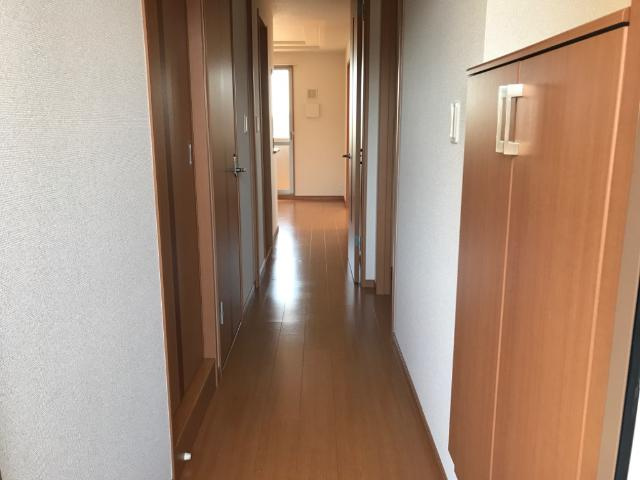 サニーレジデンスの玄関|玄関