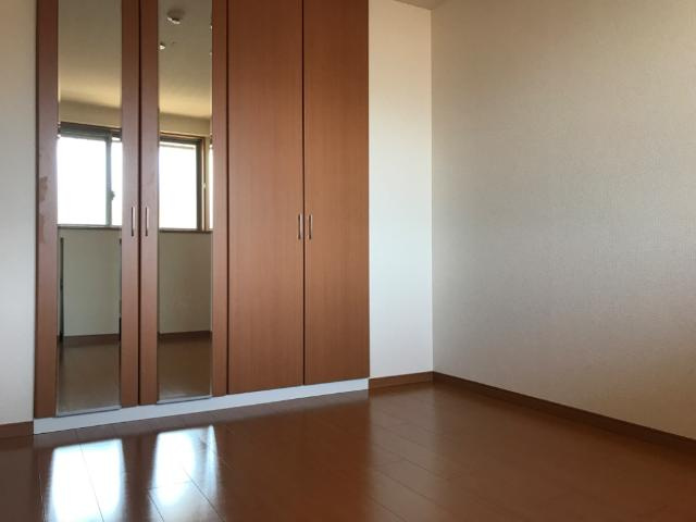 サニーレジデンスの内装|洋室