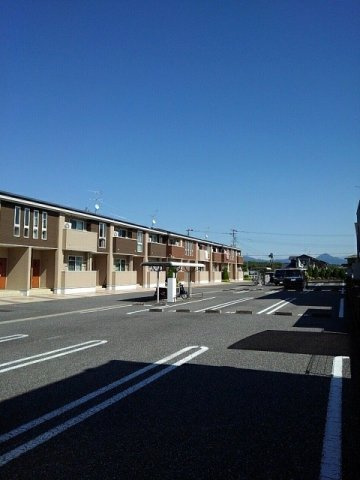 プリムローズ　Ⅲの駐車場