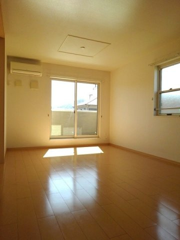 プリムローズ　Ⅲの居間・リビング