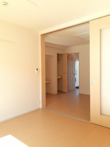 グランソレイユＢの内装