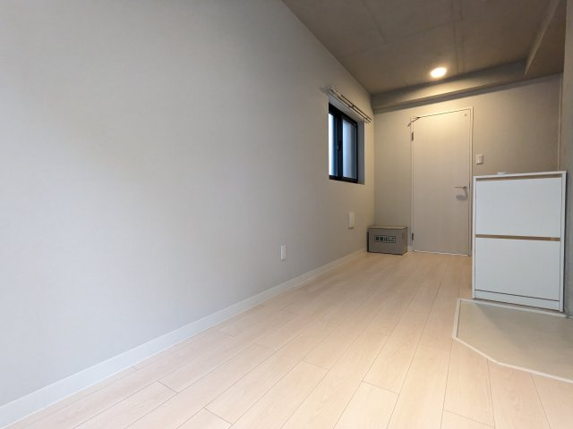 コルク本駒込の居間・リビング