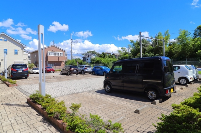 プルミエの駐車場|駐車場です。