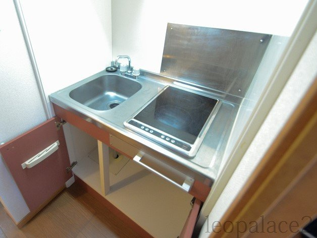 レオパレスＳｕｎｎｙＰｌａｃｅのキッチン