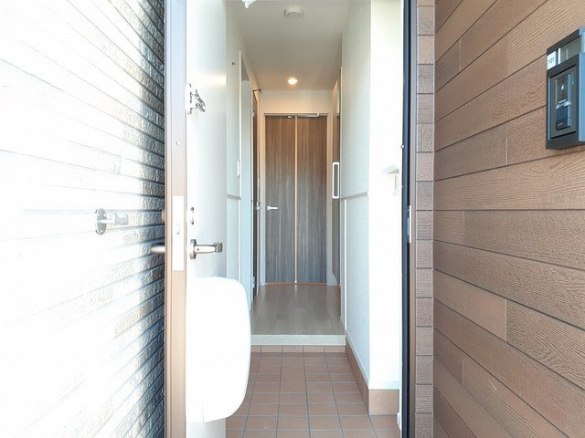 コート・エアリーの玄関