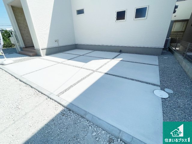 栗東市上鈎　第4期　新築一戸建ての駐車場|駐車スペース！散水栓があるので、こまめに愛車を洗えます！