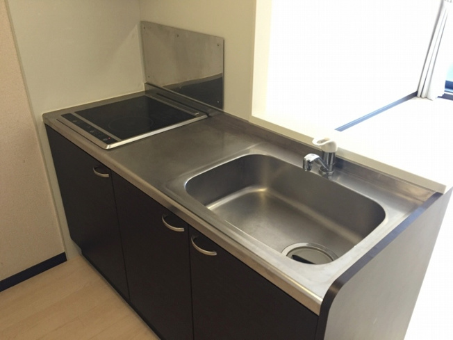 【キッチン】 | レオネクストピークヒルズ | 画像5