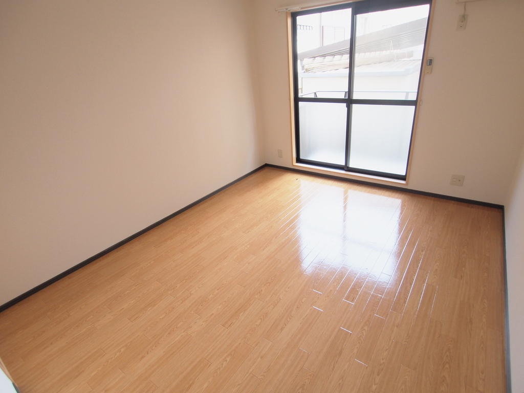 広島市安芸区矢野西４丁目のアパートの居間・リビング