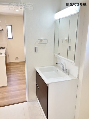 碧南市照光町の構造・工法・仕様|住まいの安心を支えるベタ基礎工法。耐震性や不同沈下への耐久性に優れ、床下防湿対策にもなるのが特徴です