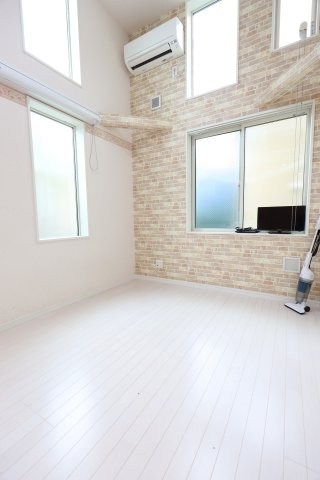 ユナイト藤棚エミールフランソワの居間・リビング