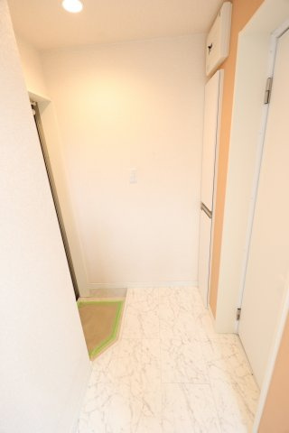 ユナイト藤棚エミールフランソワの玄関