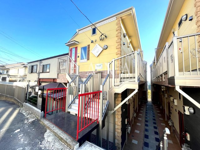   ユナイト保土ヶ谷ペトロフの外観